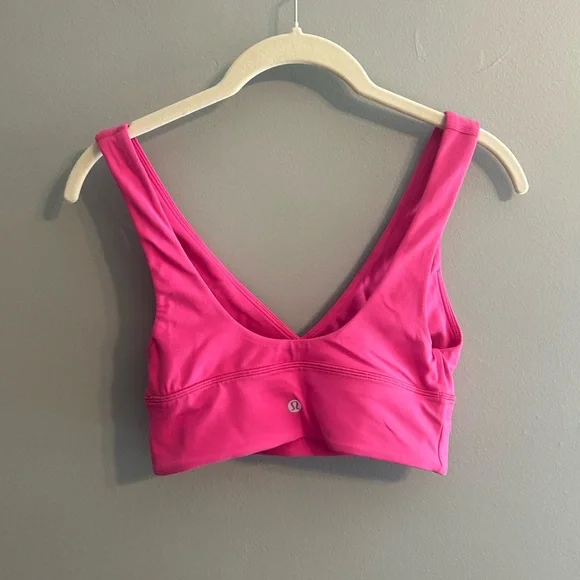 Lululemon Align V-Neck Bra - Light Support 💖 - Picture 7 of 9